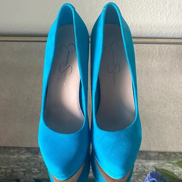Bright Teal Platform High Heels - Women's Pumps - Picture 3 of 12